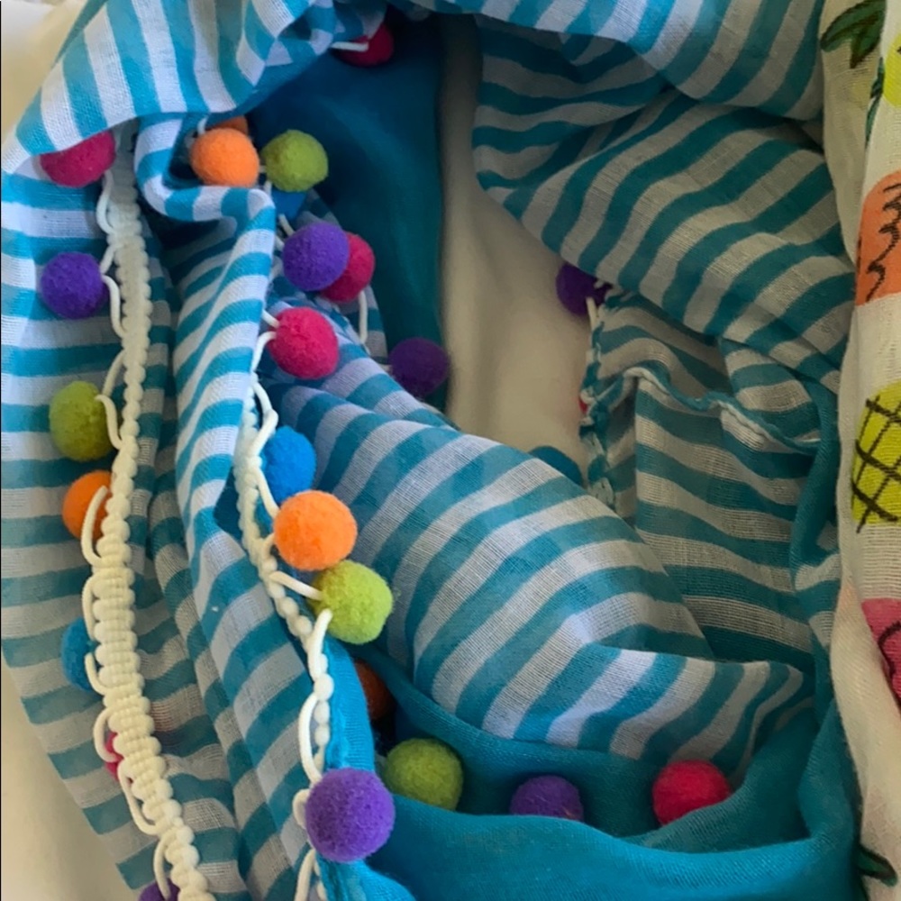 Infinity Scarf Bundle - Picture 5 of 5